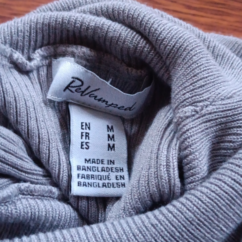 Ribbed turtleneck - Picture 5 of 7